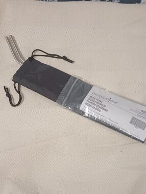 Pampered Chef Silver Metal Straws with Black Drawstring Pouch